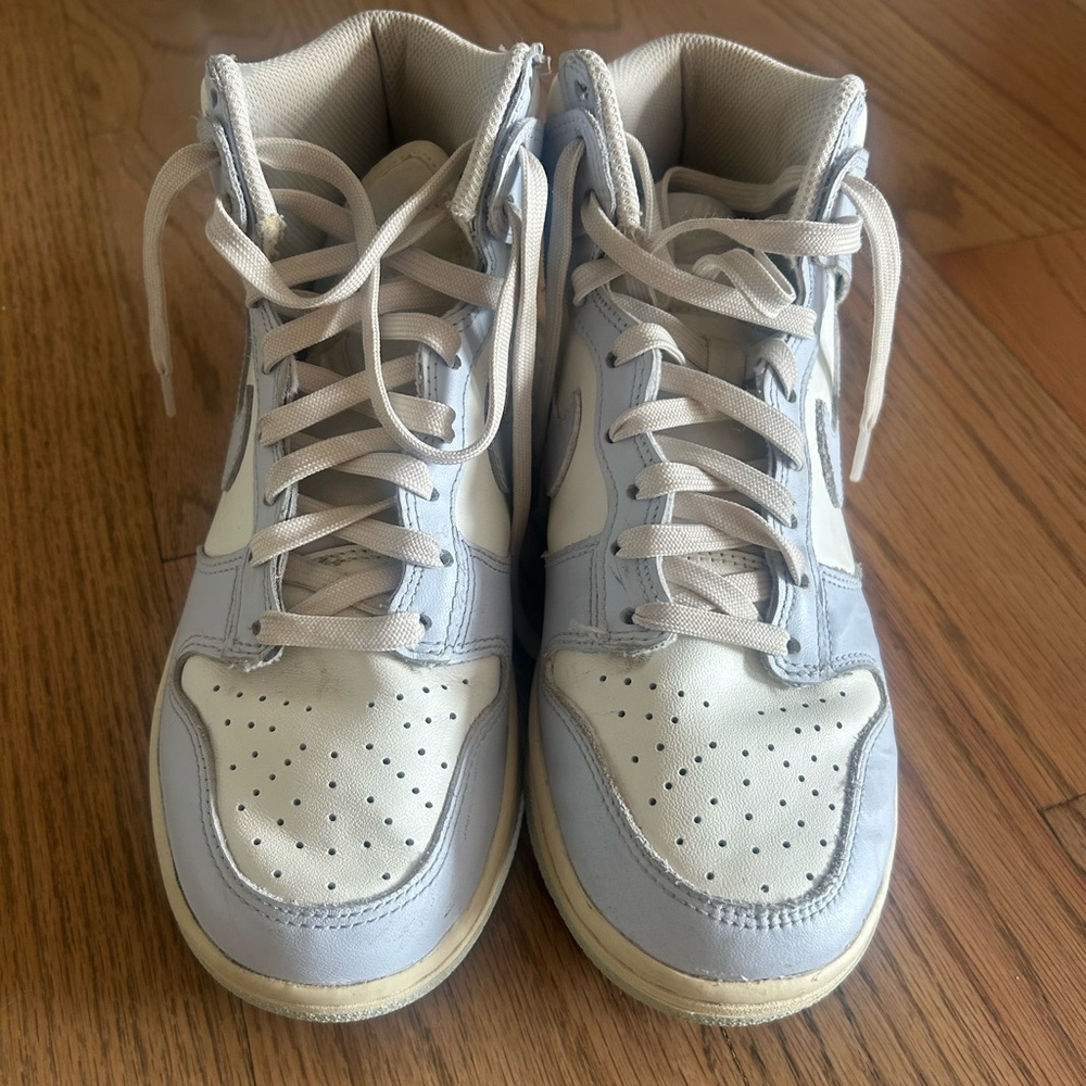 Woman’s Nike dunk highs in Football Grey
